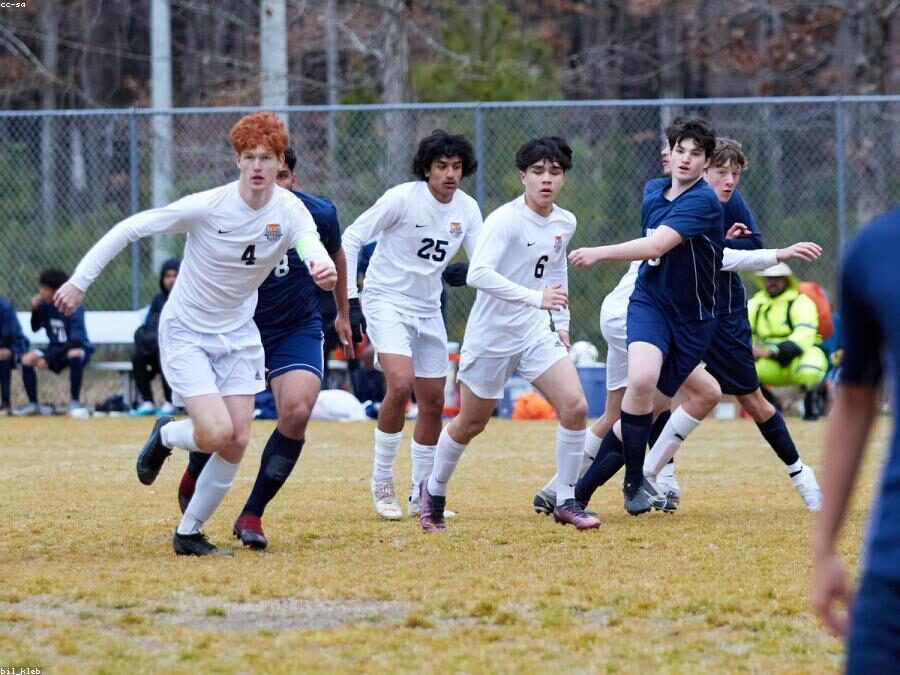 Midfield, minute 80 Midfield, minute 80